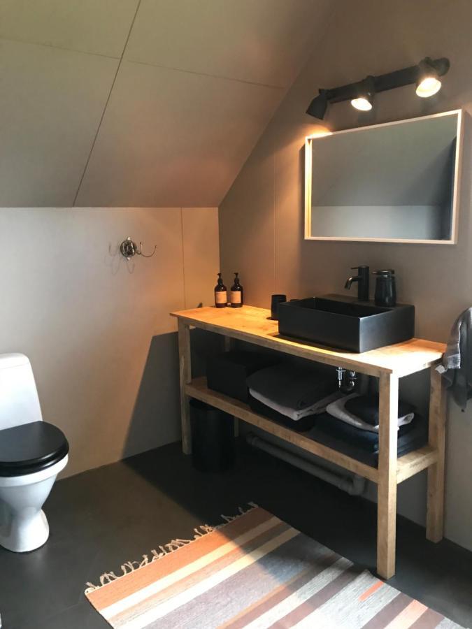 Solbakki Guest House Flateyri Екстериор снимка